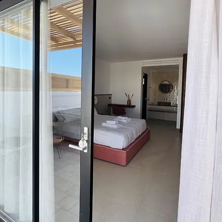 Le Ciel Suites & Villas *