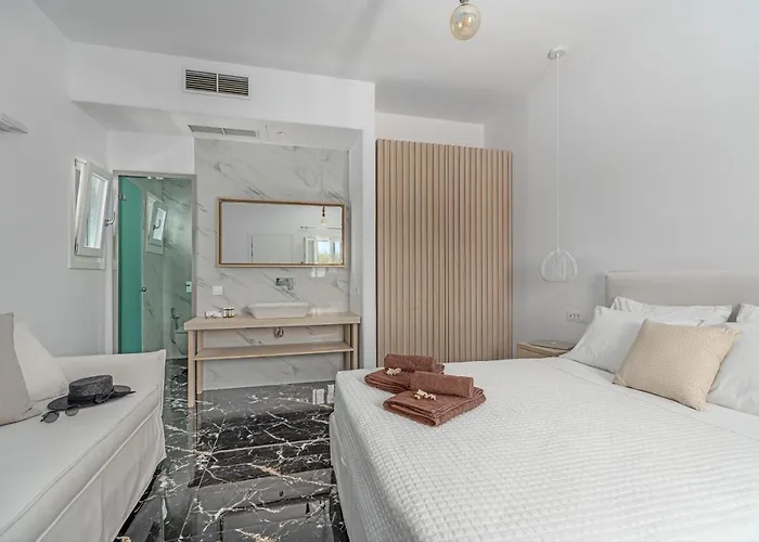 Aparthotel Le Ciel & Mykonos Town